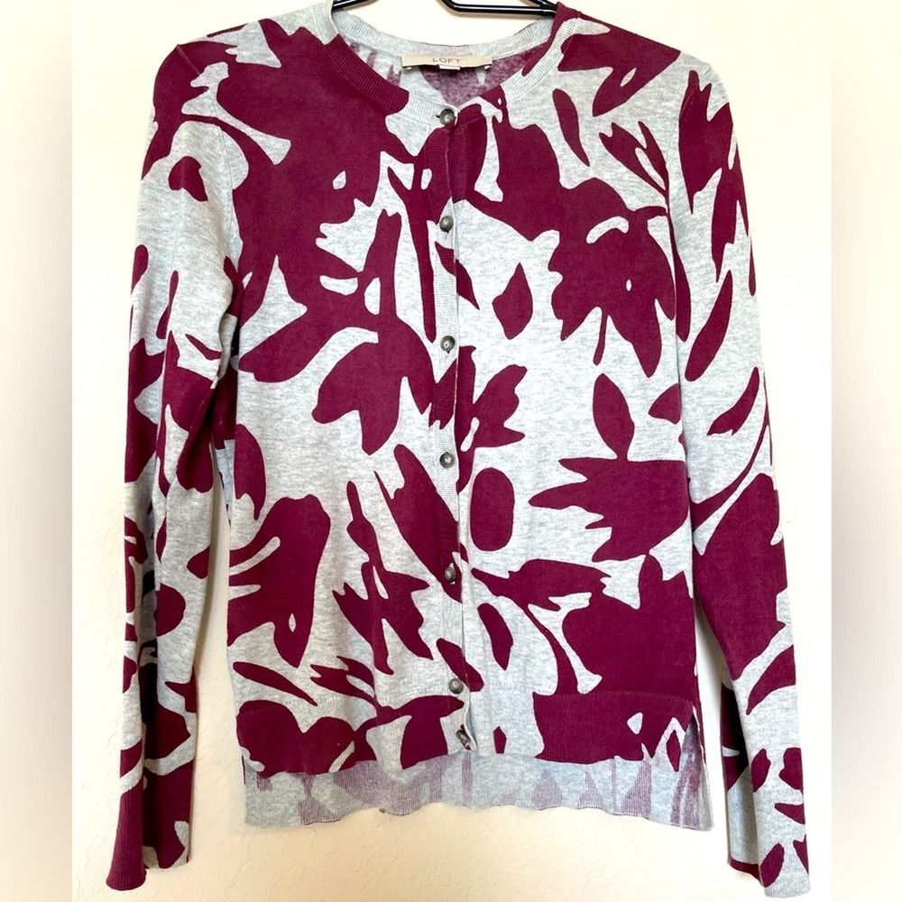 LOFT CARDIGAN XSMALL MAROON GRAY PRINTED NWOT